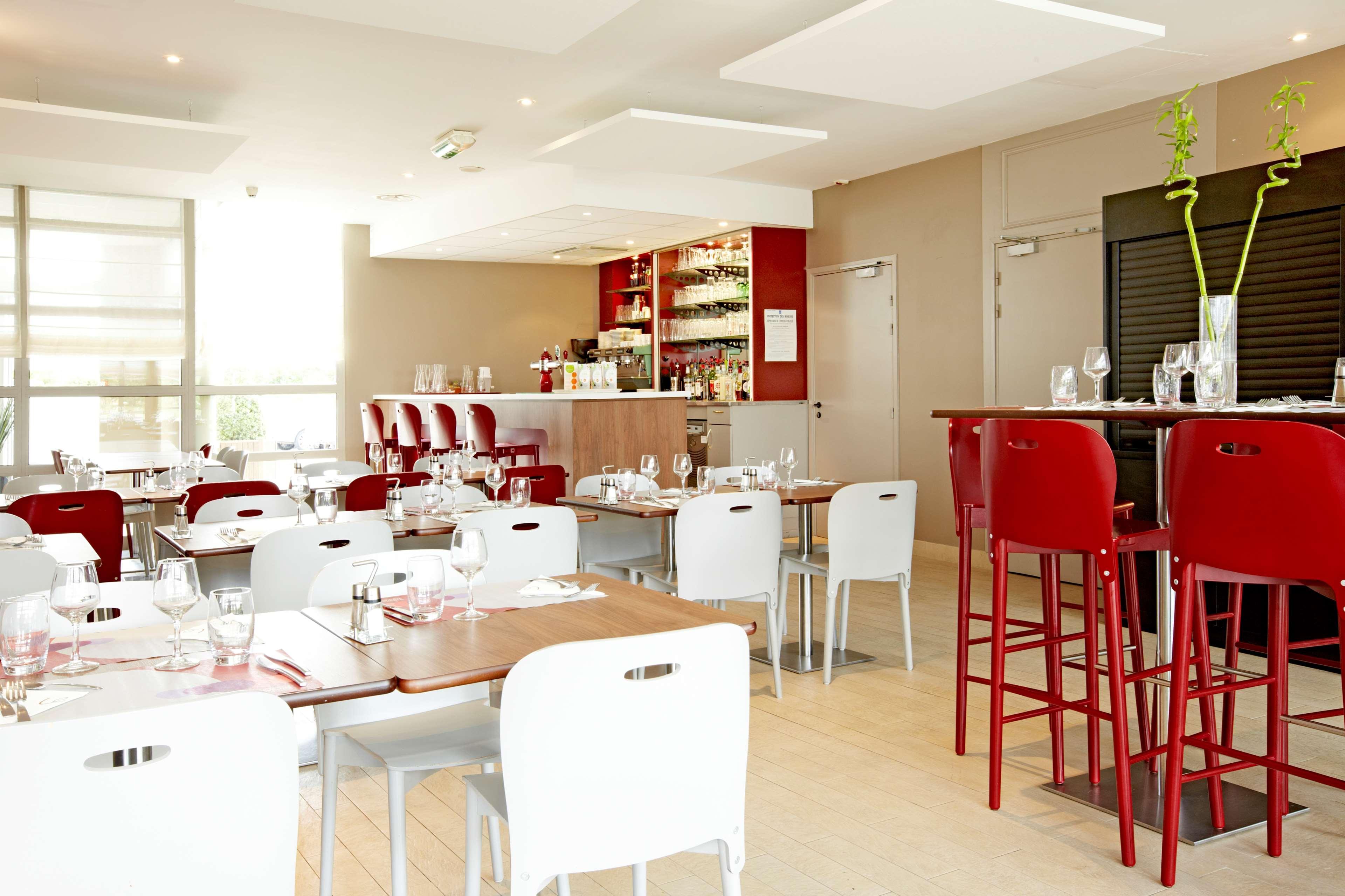 Campanile Marne La Vallee - Bussy Saint-Georges Restaurant foto